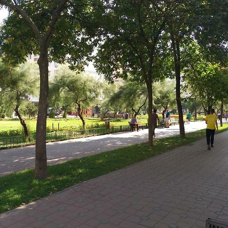 Geo Apartament Iasi Luaran gambar